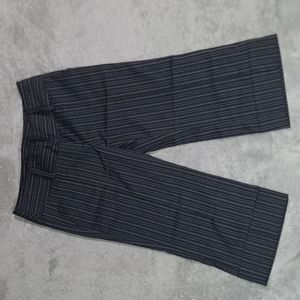 Tracy Evans pinstripe Capri size 7